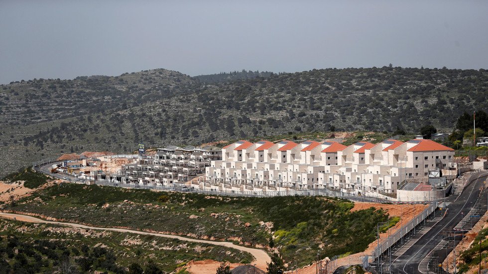 مسؤولة إسرائيلية تدعو لفرض "سيادة"  تل أبيب على 60% من الضفة الغربية