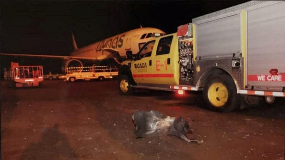 الحوثيون يعلنون تنفيذ هجوم جديد استهدف مطار أبها جنوب السعودية