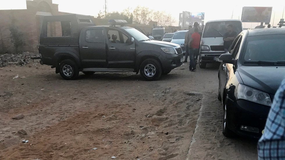 محامي مرسي يكشف إجراءات دفن الرئيس الراحل مرسي