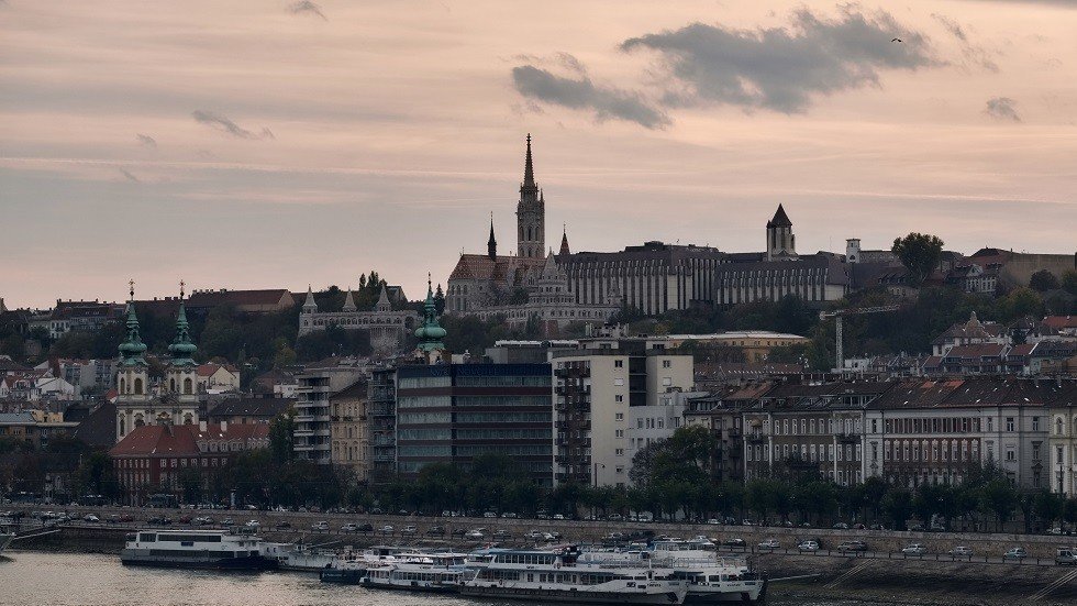 هنغاريا تعارض العقوبات على روسيا 