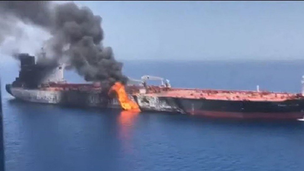 من الذي فجر الناقلات في خليج عمان؟