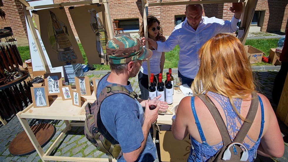  جورجيا بلا روسيا