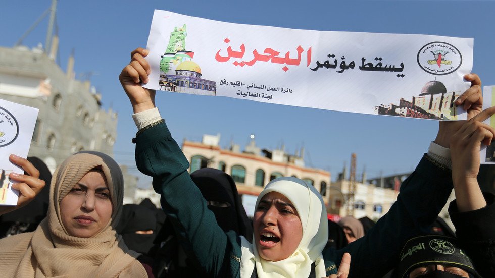 صهر ترامب يترأس مؤتمر المنامة.. فمن سيحضر ومن سيغيب؟