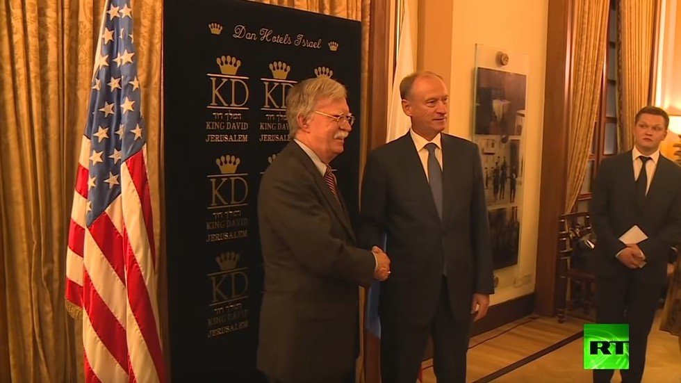 هل ينجح اجتماع القدس في تغيير موقف روسيا من إيران؟