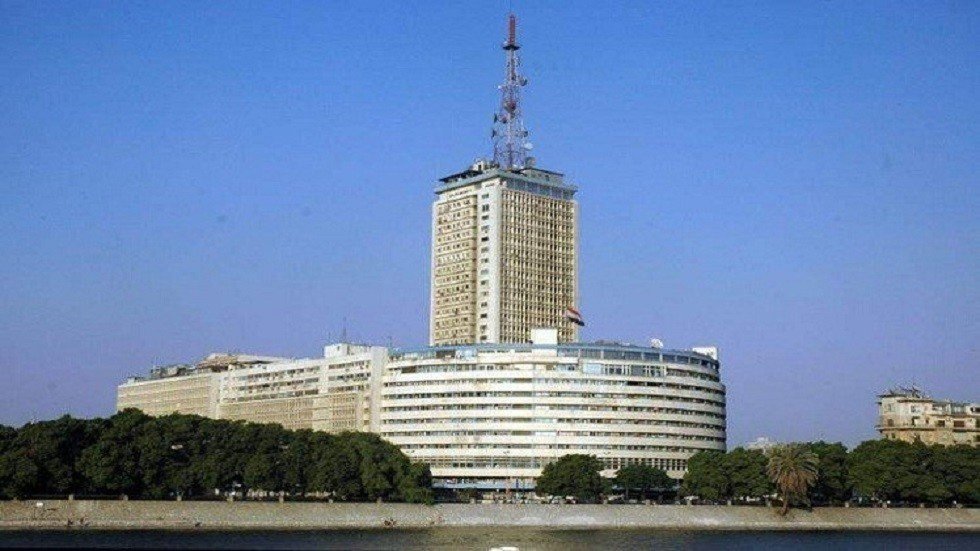 المادة "101" تهدد مذيعات تلفزيون مصر الرسمي