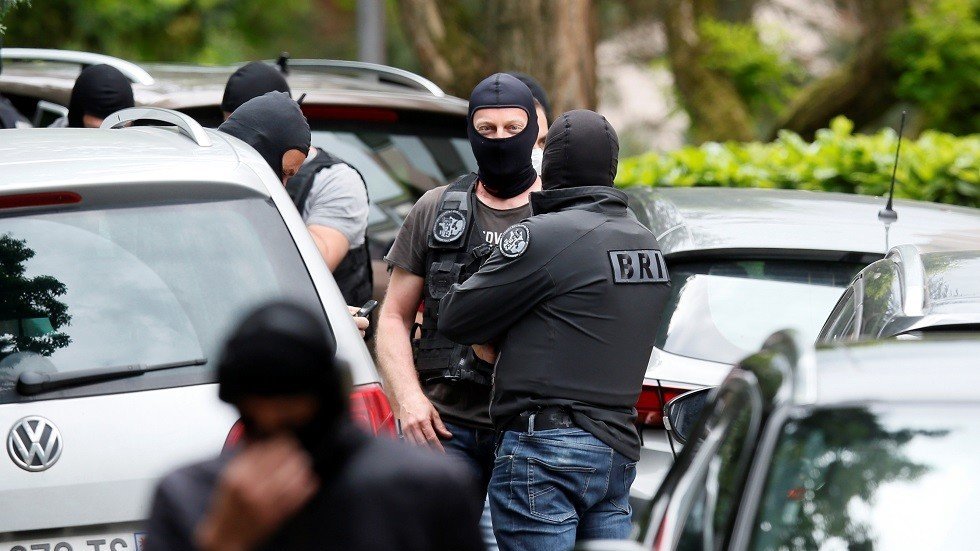 فرنسا.. وقوع إصابات في إطلاق نار خارج مسجد شمال غربي البلاد