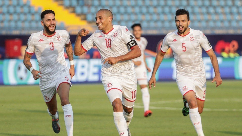 شاهد.. "نسور قرطاج" تتعثر أمام النسور المالية