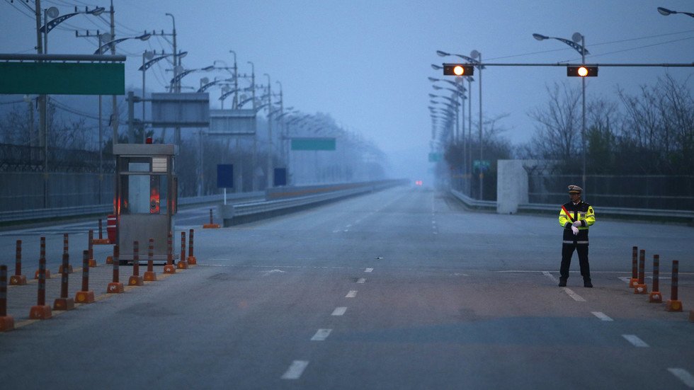 ترامب يعلن رغبته في لقاء كيم عند الحدود بين الكوريتين