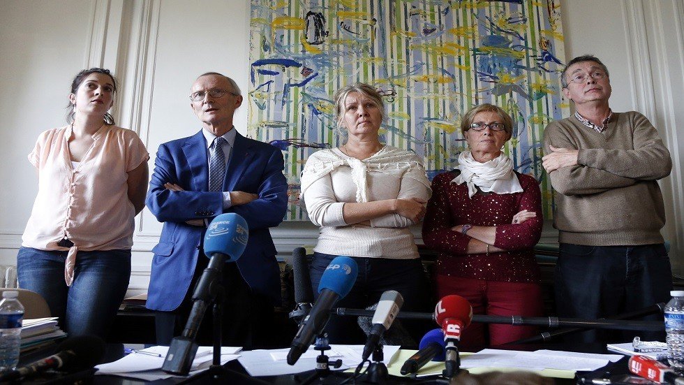 عائلات رهبان فرنسيين قتلوا في الجزائر تطالب القضاء الفرنسي باستدعاء بوتفليقة