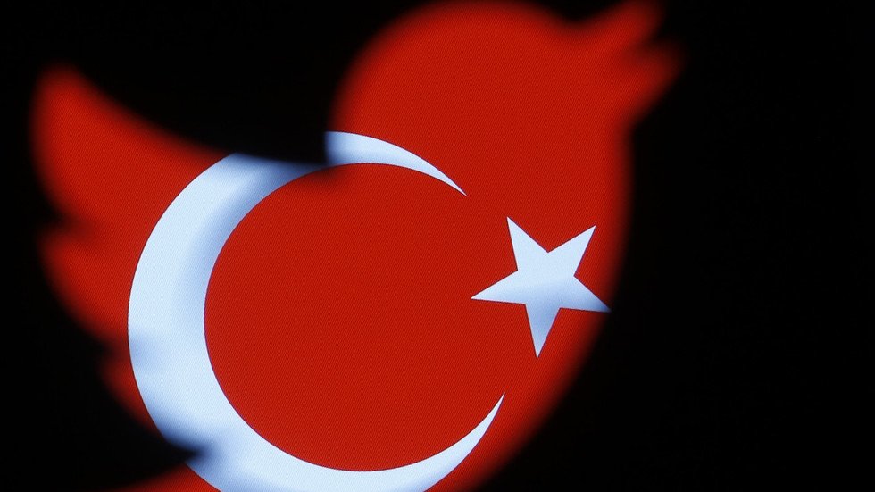 معارضة تركية تواجه تهما قد تصل عقوبتها إلى 17 سنة سجنا