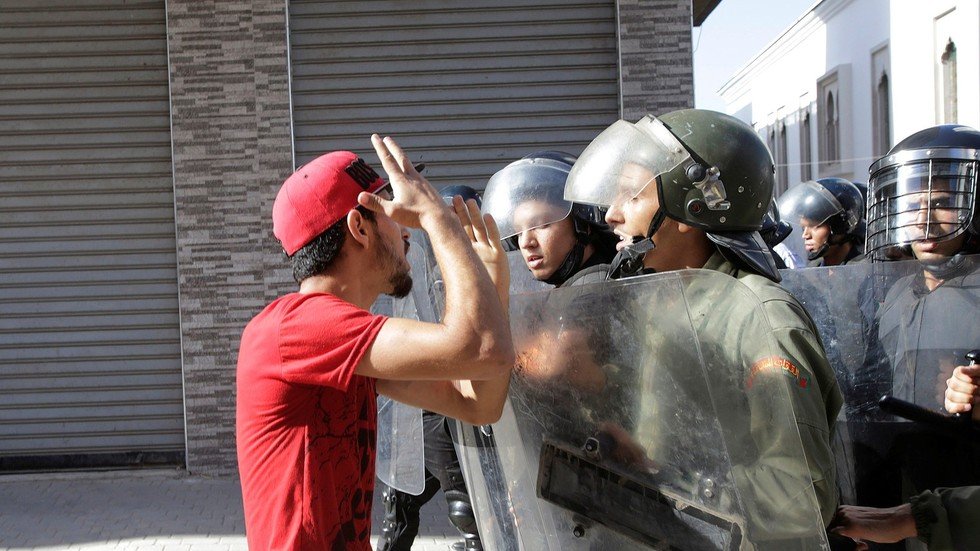 الخارجية البريطانية تدعو مواطنيها إلى الحذر من "الأخطار" في المغرب
