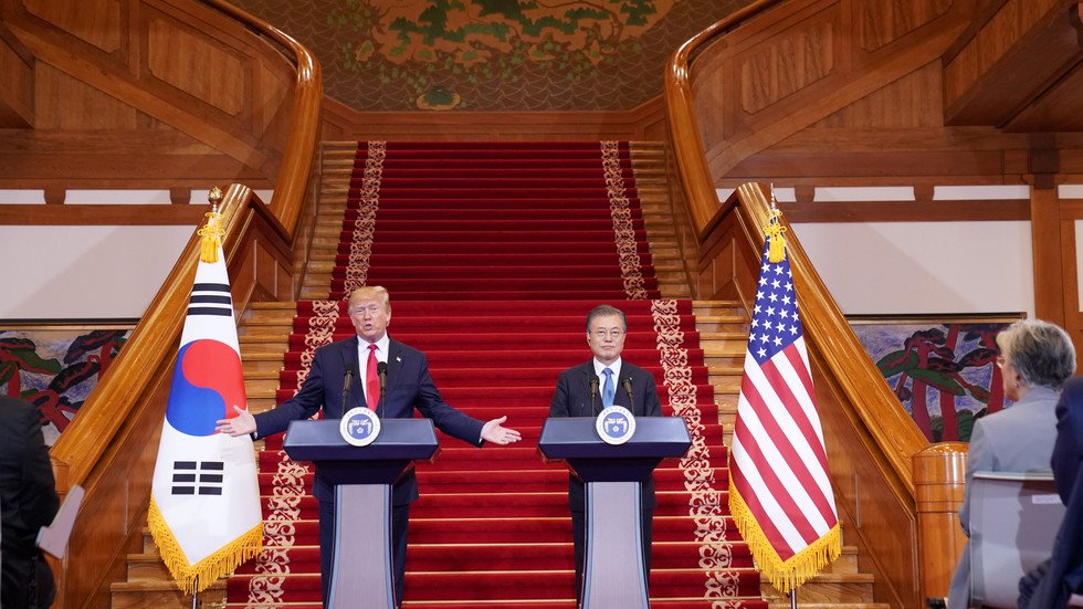 مون جاي إن: واشنطن وسيئول متمسكتان بجعل شبه الجزيرة الكورية خالية من الأسلحة النووية