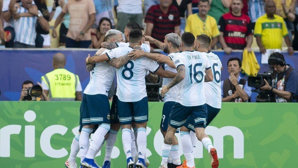 برشلونة يخصص مبلغا ضخما لضم مهاجم أرجنتيني