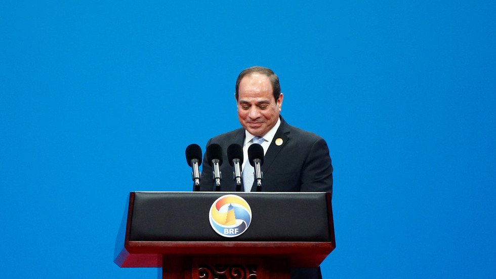 السيسي يصادق على أكبر ميزانية في تاريخ مصر