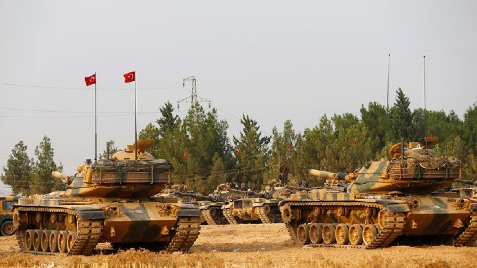 تركيا.. مقتل جنديين في اشتباكات مع مسلحين جنوب شرقي البلاد