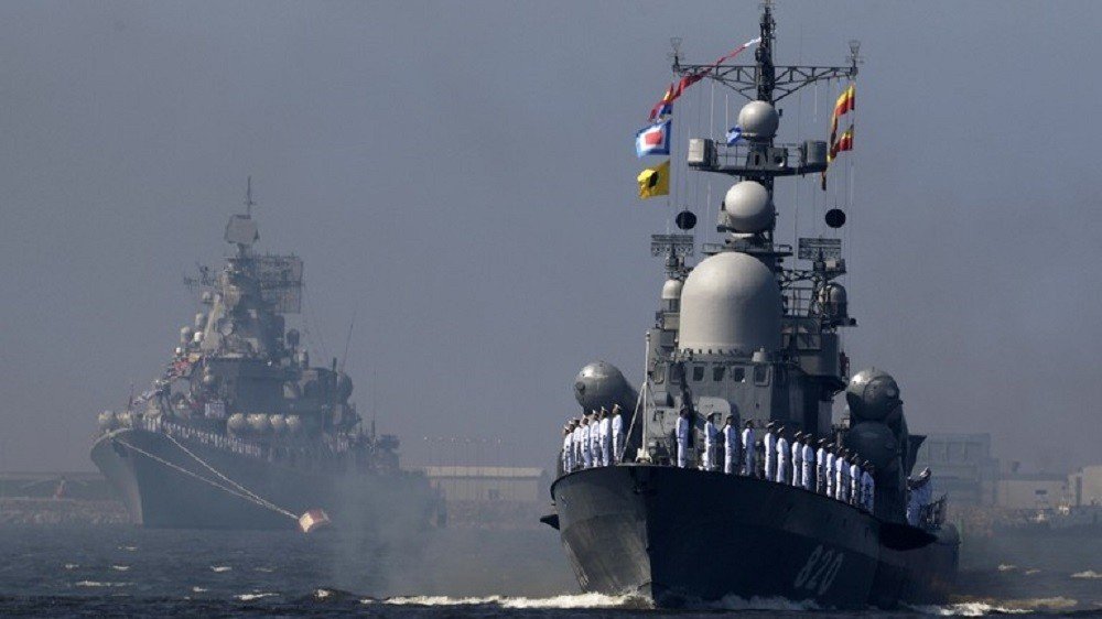 الأسطول الروسي يراقب مناورات الناتو في البلطيق