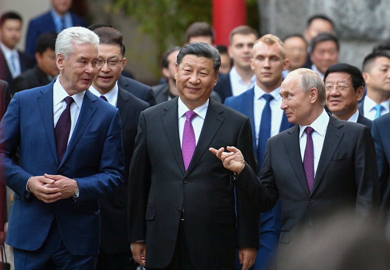 روسيا والصين صديقتان خارج إرادتهما