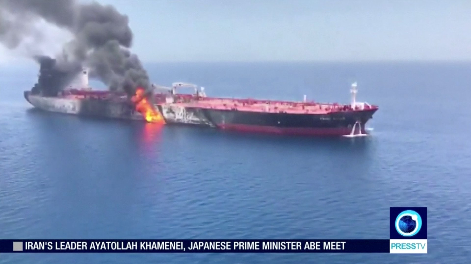 إيران ترفض الاتهامات الأمريكية باستهداف ناقلتي النفط في بحر عمان