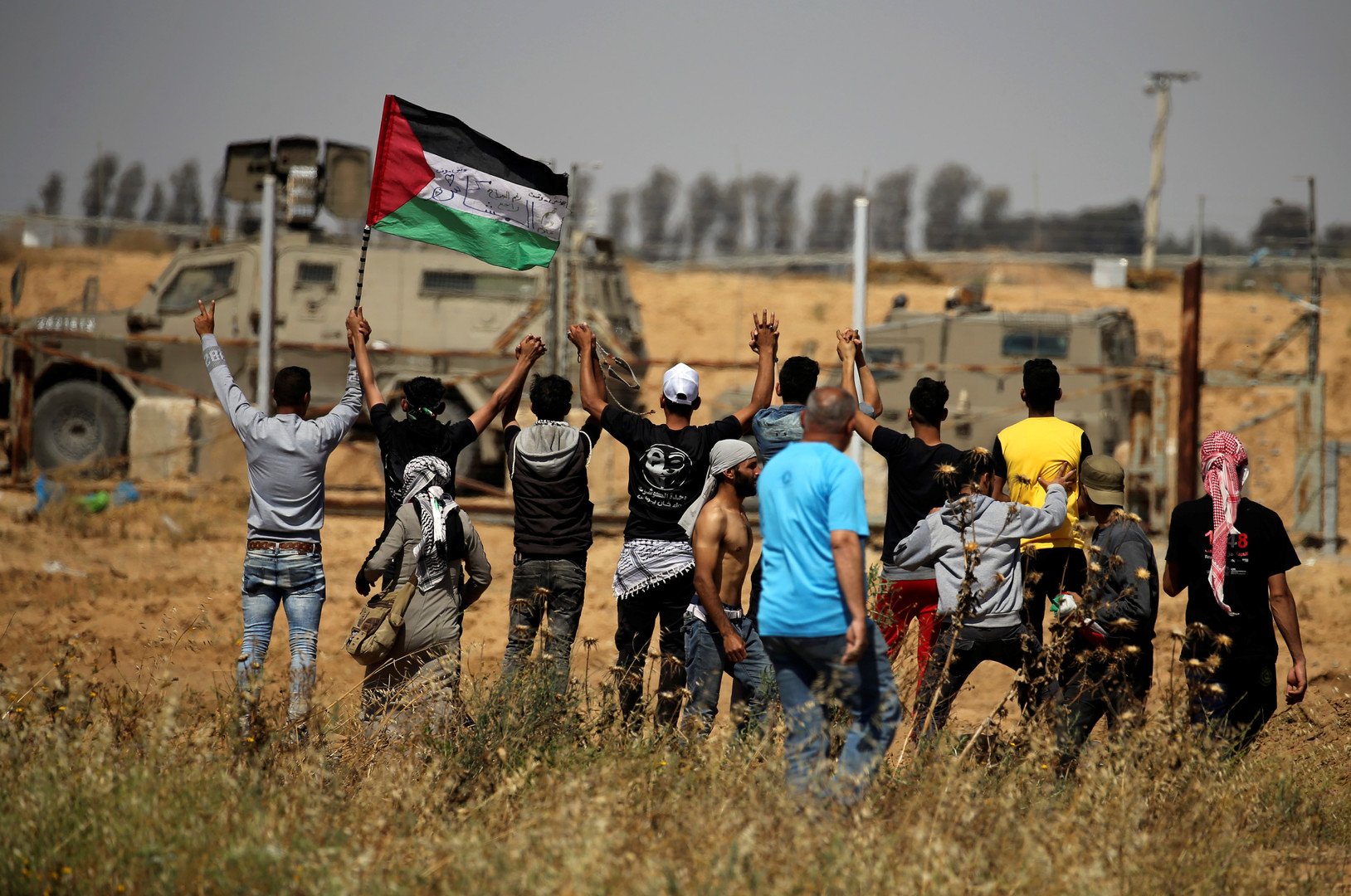 موقع عبري:  حدث غير عادي حصل على حدود غزة 