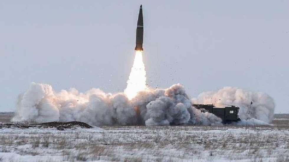 روسيا والولايات المتحدة تتحولان في الجدل الصاروخي من الكلام إلى الفعل