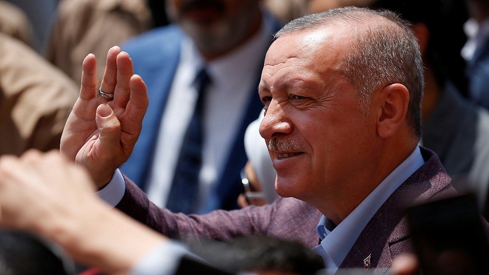 أردوغان: لا نلوم الشعب وإنما نحاسب أنفسنا