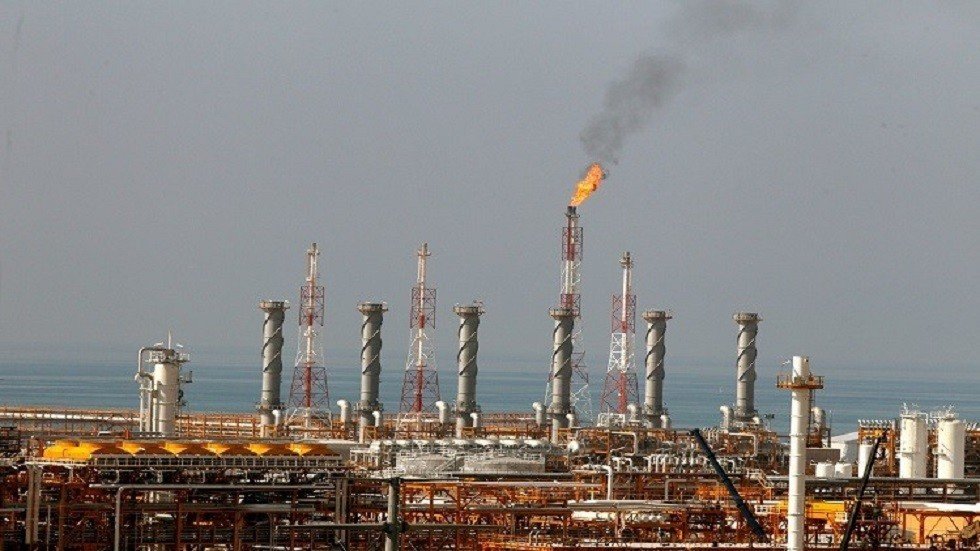 مصر تحمي نفسها من تذبذب أسعار النفط