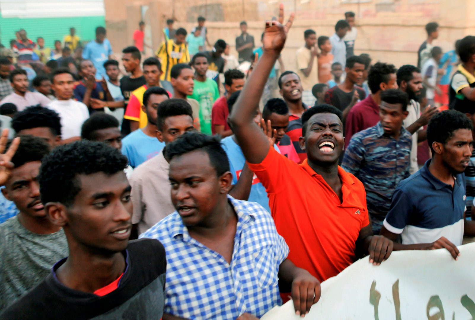 العثور على 3 جثث في أم درمان بعد احتجاجات الأحد في السودان