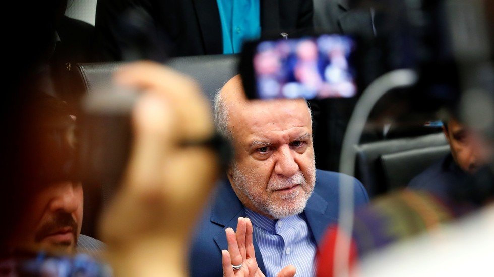 وزير النفط الإيراني: إيران مستثناة من تخفيضات اتفاق