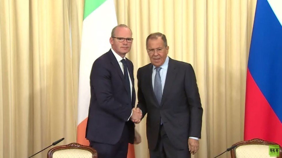 لافروف: أكدنا على أهمية الالتزام بالاتفاق النووي مع إيران