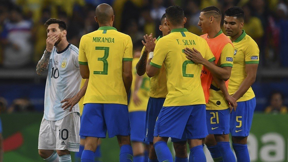 شاهد.. البرازيل تطيح بالأرجنتين وتتأهل لنهائي 