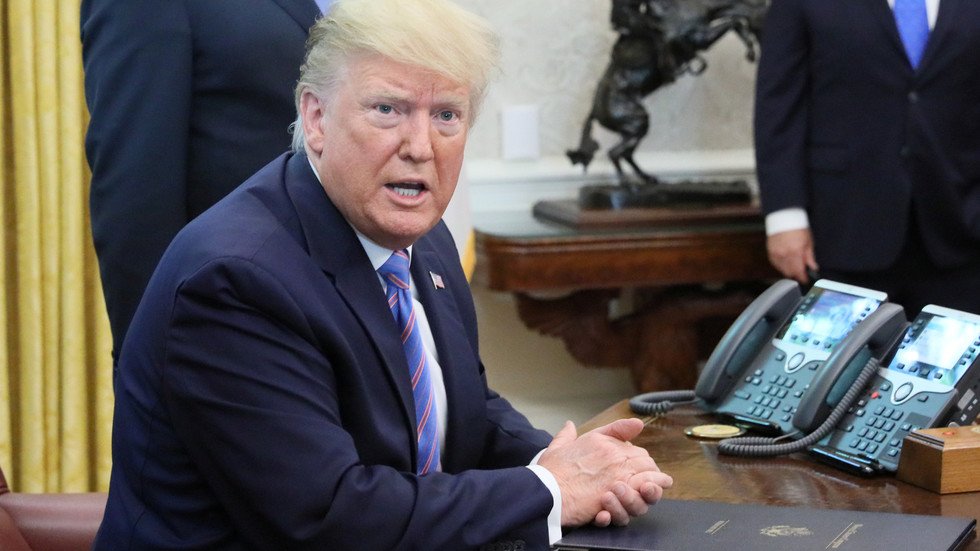 ترامب لإيران: تجاوز الحد المسموح به من مخزون اليورانيوم ليس جيدا!