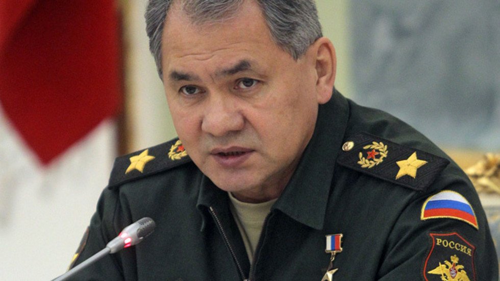 شويغو في سيفيرومورسك لمتابعة التحقيق في حادث الغواصة