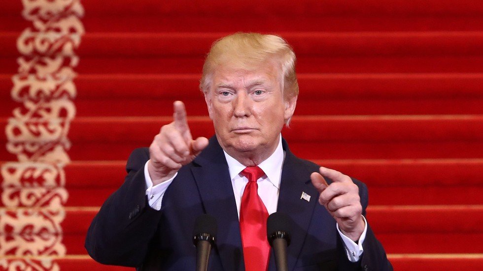 ترامب يتهم الصين وأوروبا بالتلاعب في سوق العملات