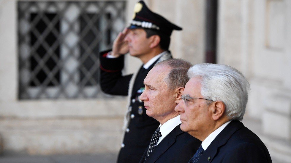 هدية غير متوقعة من بوتين للبابا فرنسيس