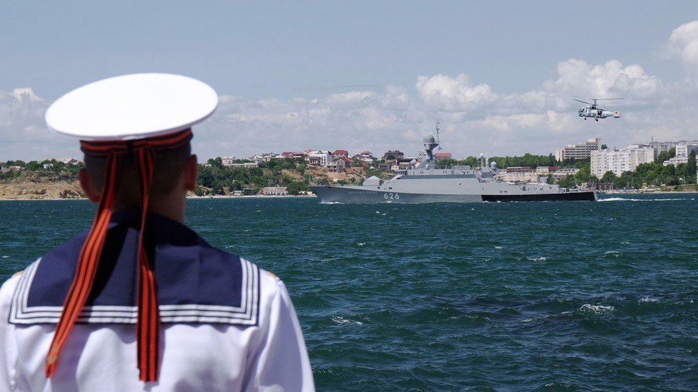 مناورات روسية موازية لمناورات الناتو في البحر الأسود