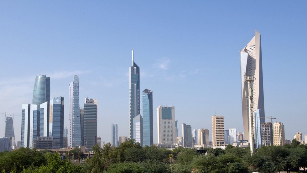 المتهم بمحاولة "تفجير" القنصلية المصرية في الكويت يكشف روايته حول الحادث