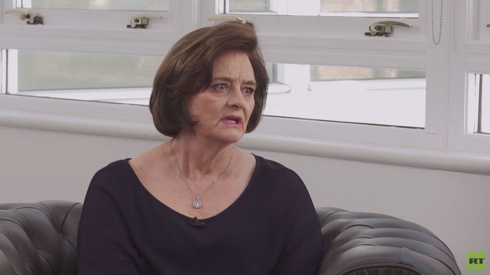 شيري بلير: محاكمة لازاريفا كانت استعراضية