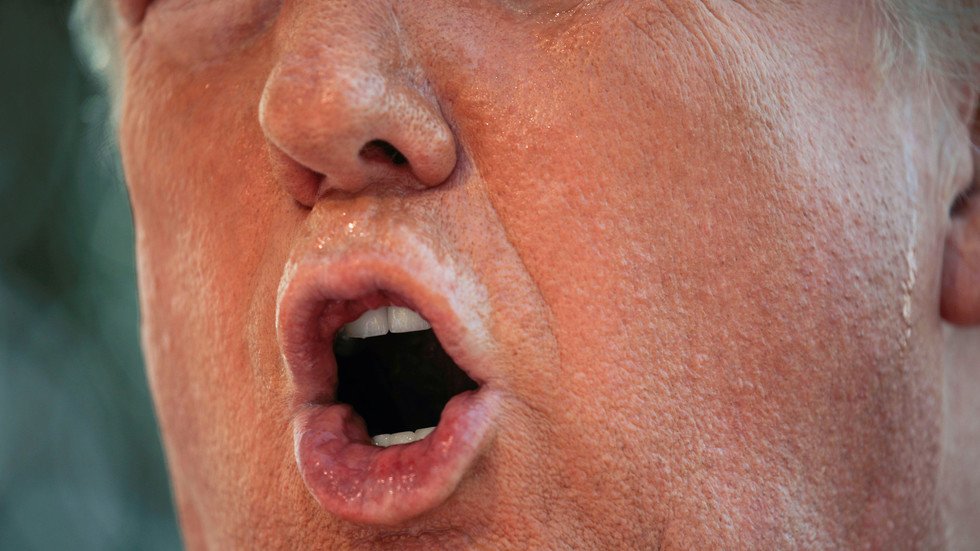 "أسوأ" من "سي إن إن".. ترامب يشن هجوما حادا على قناته المفضلة