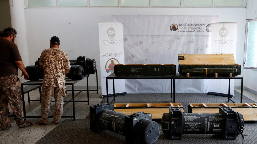 الإمارات بريئة من صواريخ 