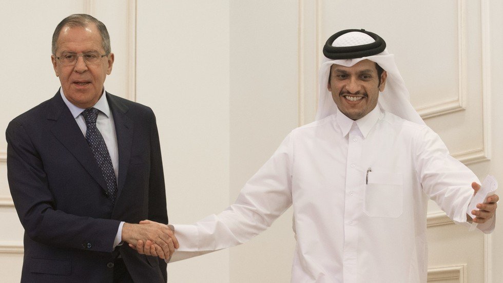 وزير خارجية قطر يتلقى رسالة من لافروف