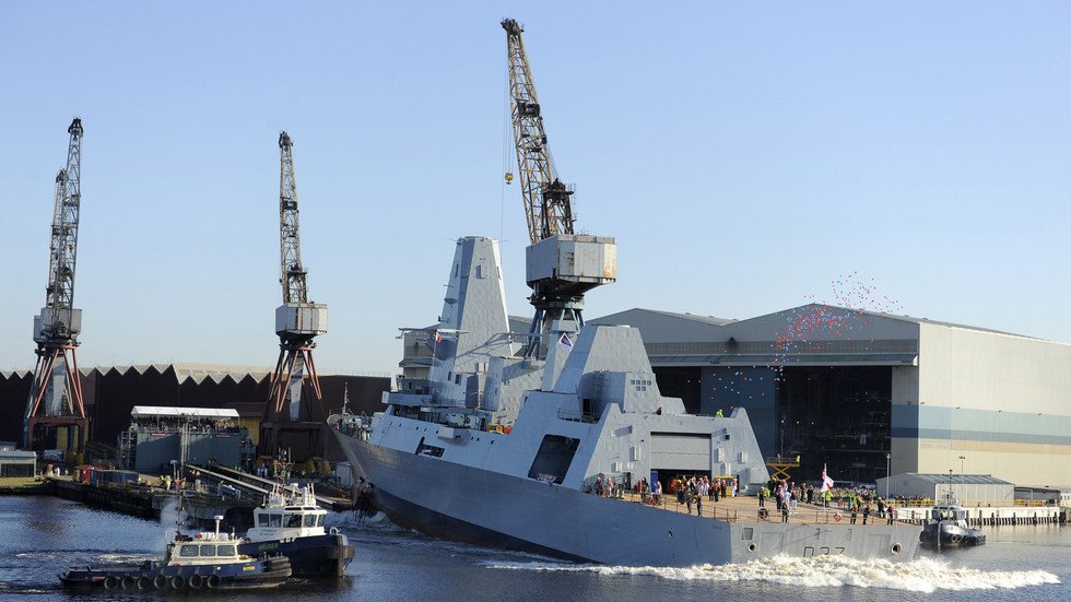 بريطانيا ترسل سفينة حربية ثانية إلى الخليج على خلفية التوتر مع إيران