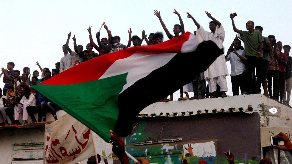 RT تنشر أهم ما جاء في الوثيقة الدستورية التي حددتها الوساطة الإفريقية الإثيوبية