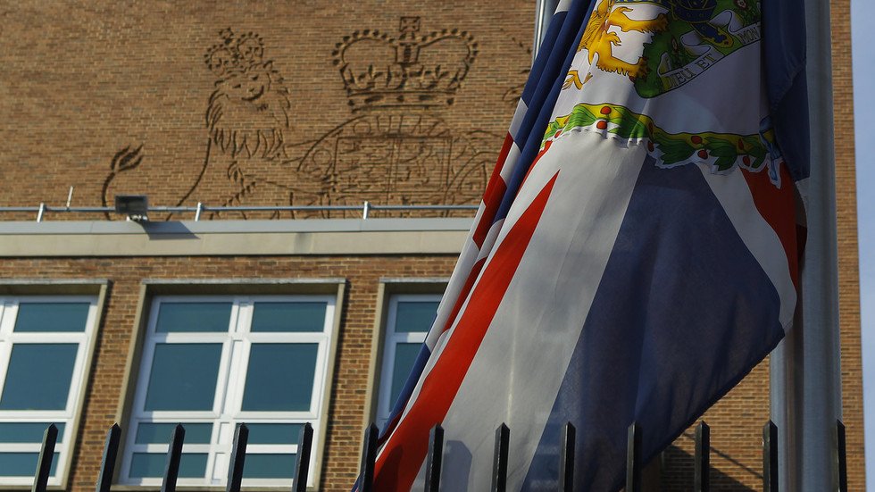 الاستخبارات تحدد المشتبه به في تسريب مراسلات السفير البريطاني لدى واشنطن