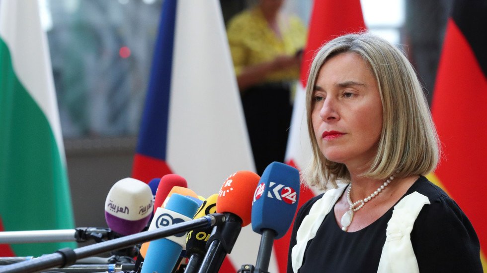 الاتحاد الأوروبي يدعو روسيا للحفاظ على معاهدة الصواريخ