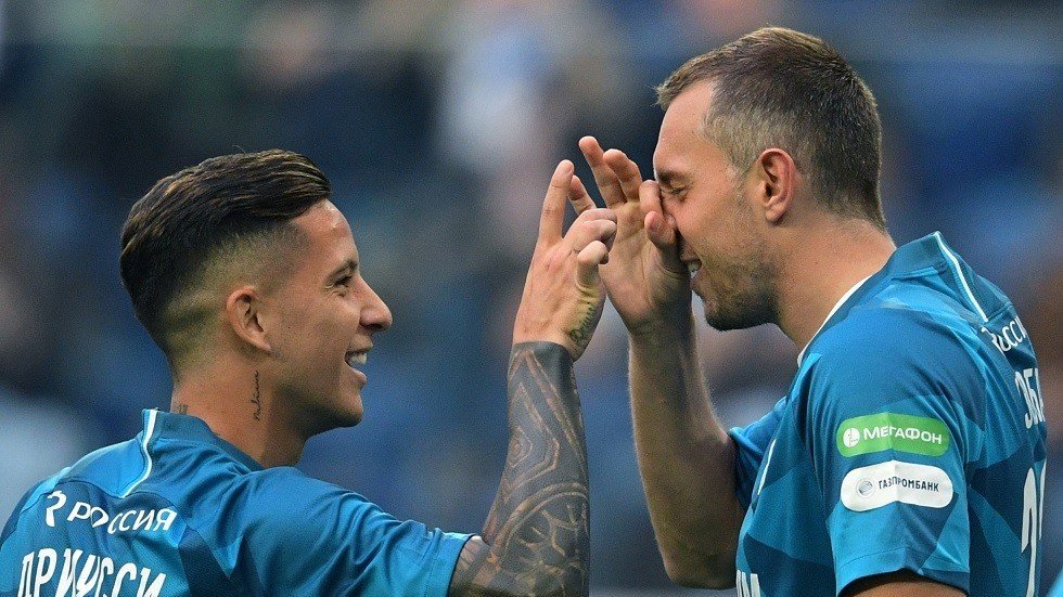 زينيت بطرسبورغ يبدأ بنجاح حملة الدفاع عن لقب بطل الدوري الروسي (فيديو)