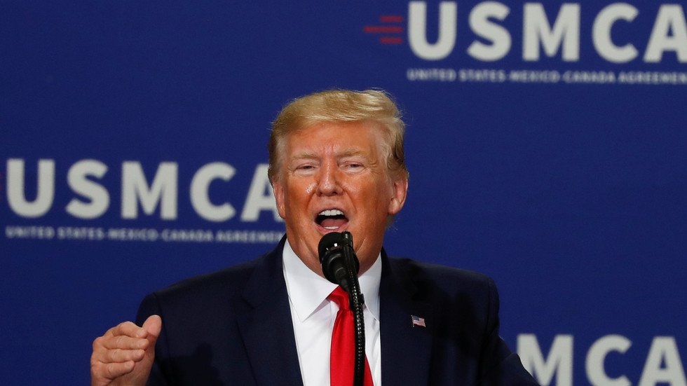 هجوم ديمقراطي على ترامب بعد تغريداته 