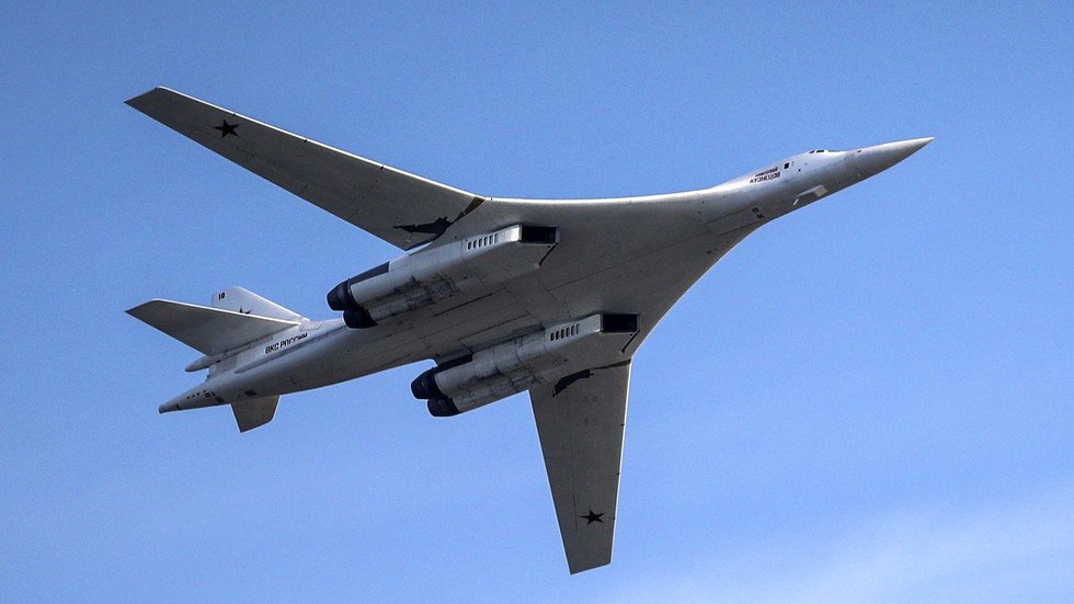 روسيا تعرض على السعودية العمل على مشروع تصميم طائرة فوق صوتية