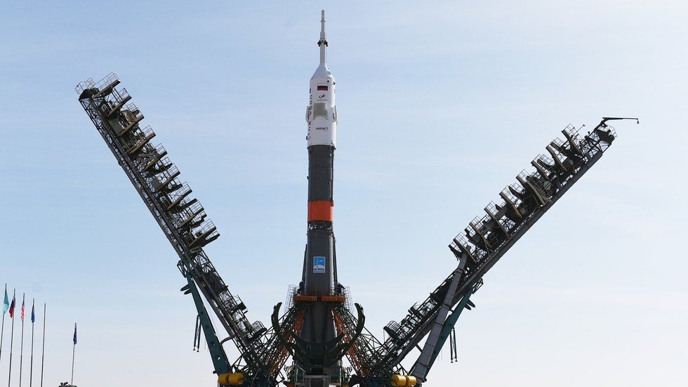 تحضيرات لإرسال رائد فضاء سعودي في رحلة على متن مركبة روسية 