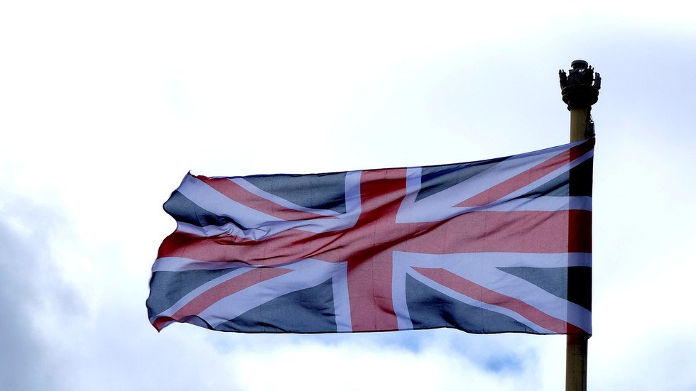 بريطانيا تعلق على احتجاز إيران ناقلة النفط المهرب في الخليج