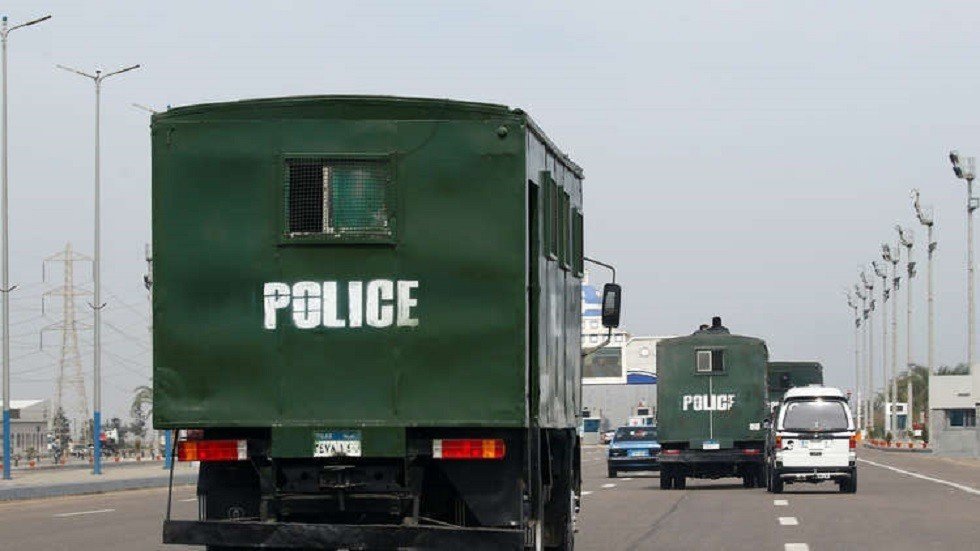 جريمة بشعة تهز مصر.. شاب يغتصب والدته والمجني عليها تكشف تفاصيل الواقعة